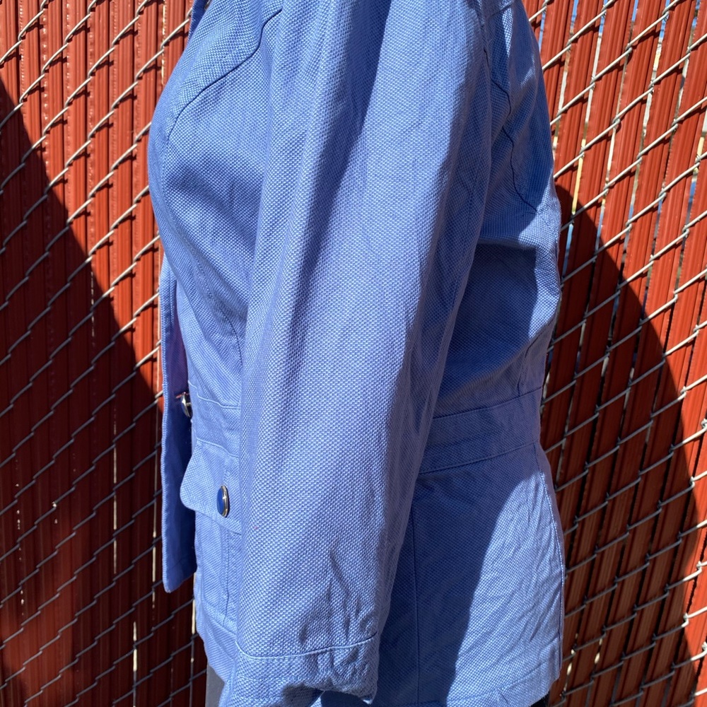 Jacket - Picture 2 of 5